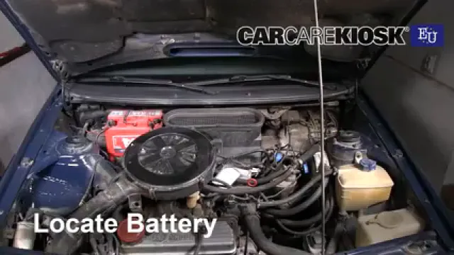 1997 Skoda Felicia LXi 1.3L 4 Cyl. Batterie Changement